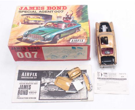 Airfix 1/24th scale made up James Bond 007 Special Agent Aston Martin DB5, in the original box with leaflet, requires restora