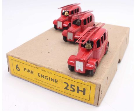 Dinky Toys No. 25H Fire Engine original trade box containing 5 examples finished in red with a red ladder and original bell, 
