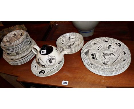 Good collection of Ridgway Pottery Homemaker pattern tableware, inc. teapot, bowls, dinner plates etc. (39 pieces)