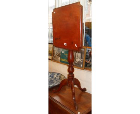 Victorian tilt top tripod wine table