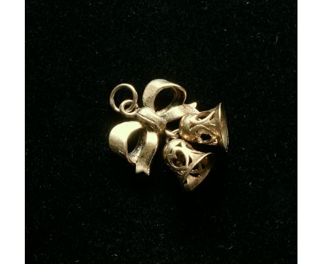 9ct gold bow and bells charm 2.5g 