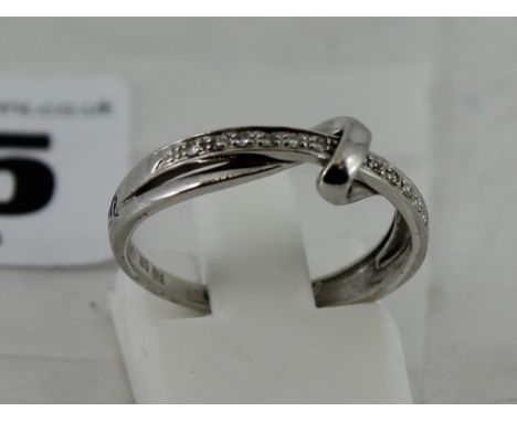 9ct white gold and diamond ring size:L/M total weight 2g  