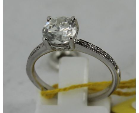 18ct white gold diamond single stone ring 1.6cts approx. Size: M 