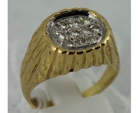 Yellow Gold Gents diamond ring size:S 