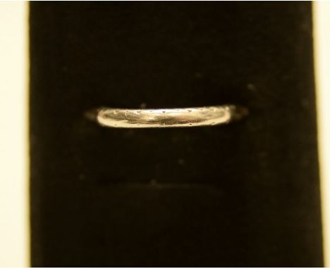 platinum plain band size:J/K 4g 