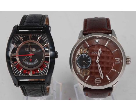 A gent's Fossil steel cased 'twist' automatic wristwatch, the signed dial having subsidiary seconds dial at 9 o'clock, screw-