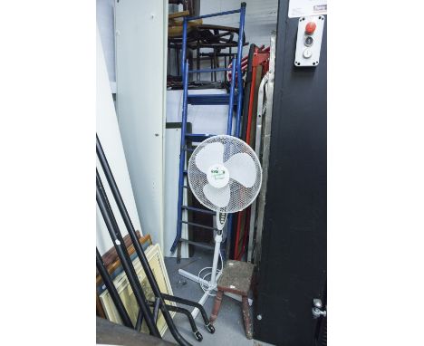 FLOOR STANDING ELECTRIC FAN, A METAL STEP LADDER AND MATCHING STOOL 