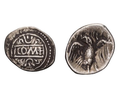 Verica, First Coinage, 10-20 AD. AR Unit, 1.15gg (8h). Obv: Round shield, inscribed COM F on a tablet across the middle, and 