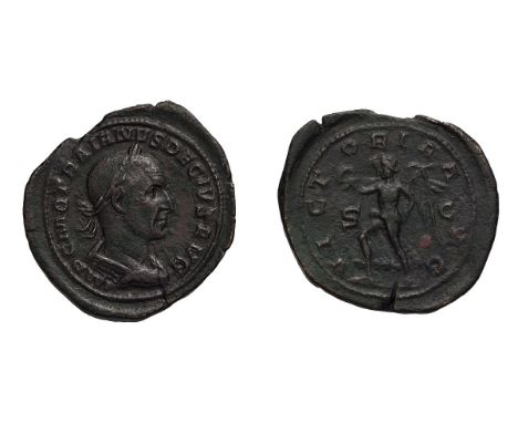  249-251 AD. Sestertius, 25.08gg (1h). Rome. Obv: IMP C M Q TRAIANVS DECIVS AVG Bust laureate, cuirassed right. Rx: VICT - OR