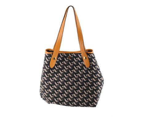
	
		MULBERRY, M SHOPPER
		A BEIGE CANVAS MONOGRAMMED SHOPPER BAG
		With tan leather loop handles and pop button fasteners, o