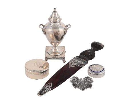 
	
		A COLLECTION OF SILVER ITEMS
		To include: an Italian silver coloured leaf by Buccelatti, post 1968 .925 standard, 4.5cm