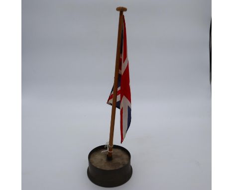 British WWI trench art flagpole, formed from a 1916 dated Howitzer artillery shell case. UK P&amp;P Group 1 (£16+VAT for the 