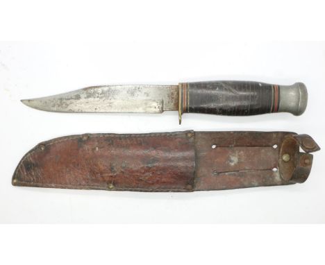Milbro vintage hunting knife with leather sheath. UK P&amp;P Group 1 (£16+VAT for the first lot and £2+VAT for subsequent lot