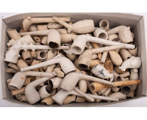 A collection of 18th and 19th century clay pipe parts (a lot) 