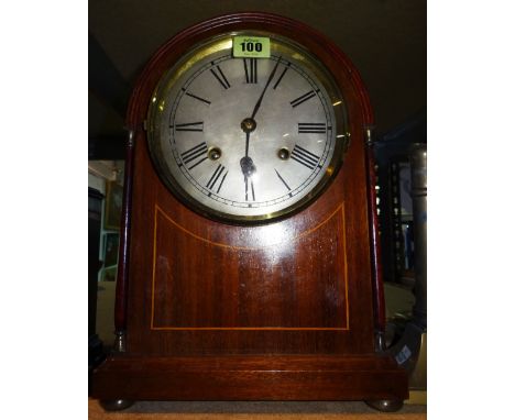 An Edwardian English cased eight day mantel clock, with a German movement.