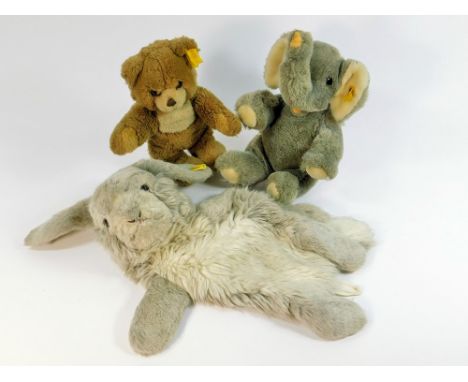 STEIFF. Three vintage Steiff animals including a rabbit puppet. All with ear tags.  Please note that all items in this auctio