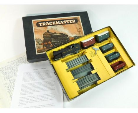 TRACKMASTER TRAIN SET WITH ORIGINAL MANUFACTURERS NOTES. A boxed Pyramid Toys Trackmaster OO gauge goods train set, containin