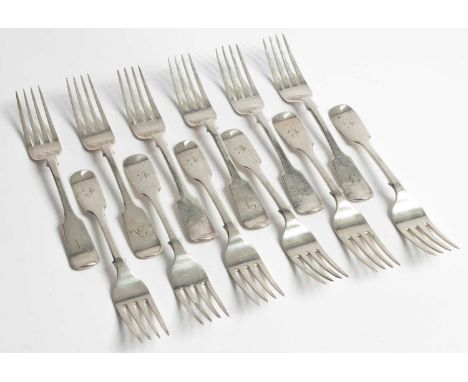A matched set of twelve Victorian Scottish silver dessert forks, Mackay &amp; Chrisholm, Edinburgh various dates, fiddle patt