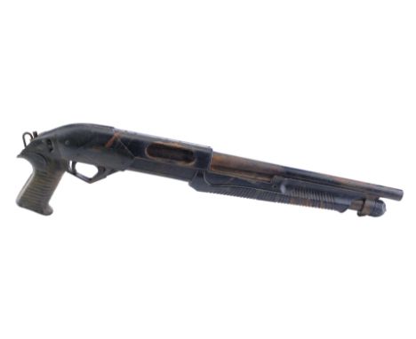 EDGE OF TOMORROW - Major William Cage's (Tom Cruise) ShotgunMajor William Cage's (Tom Cruise) shotgun from Doug Liman's sci-f