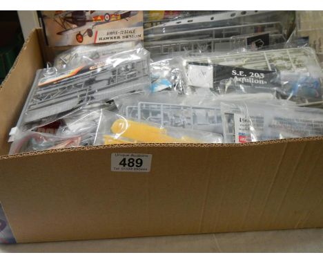 Approximately 30 plastic model aircraft lots. No boxes or instructions, unchecked