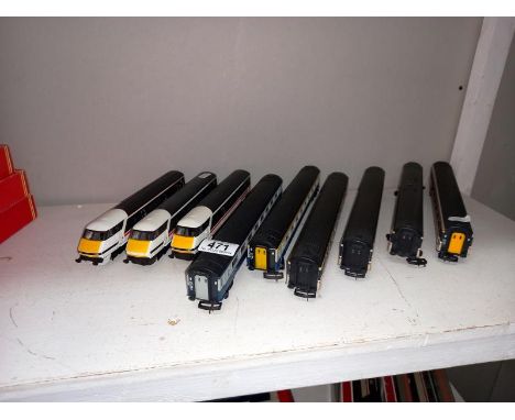 6 Lima coaches and 3 Lima van trailers