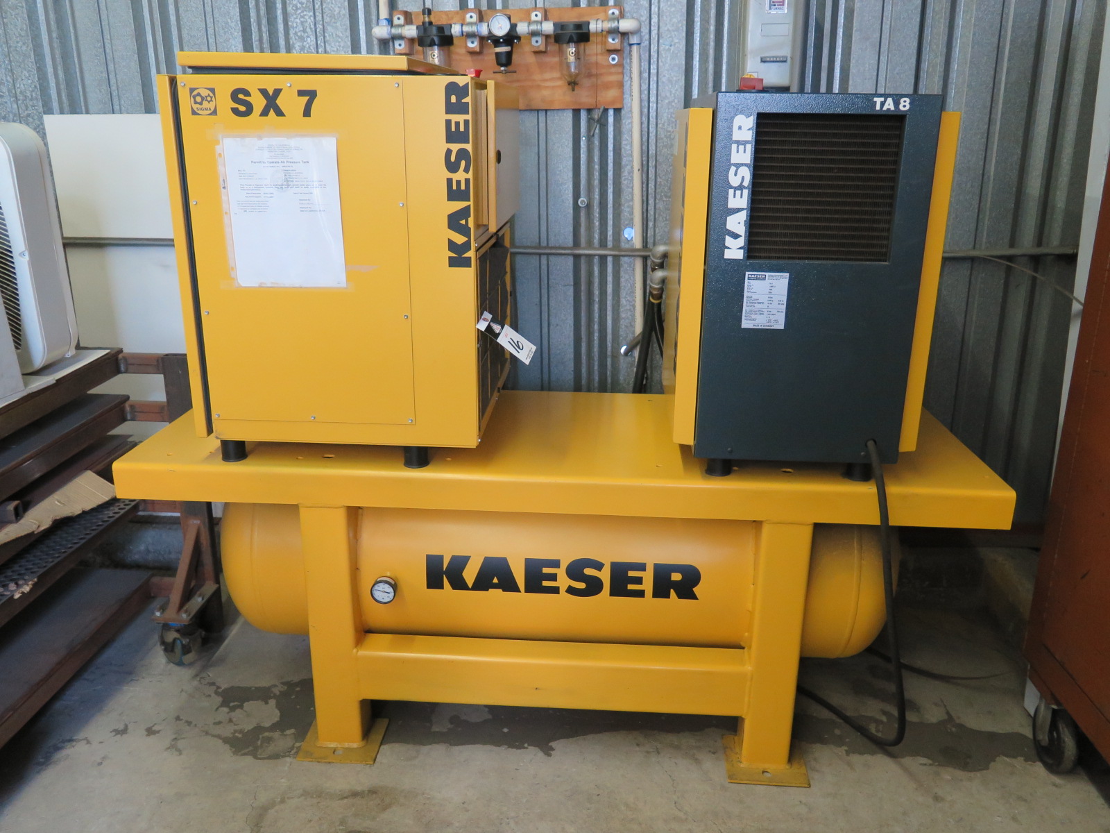 2004 Kaeser SX7 / TA8 7.5 Hp Rotary Air Compressor / Refrigerated Air
