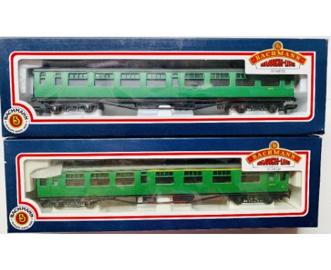 Bachmann OO Gauge 2x 63ft Bulleid Passenger Coaches Boxed