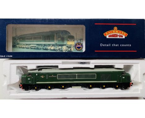 Bachmann OO Gauge 32-675 Class 45 D67 Royal Artilleryman Mint Boxed