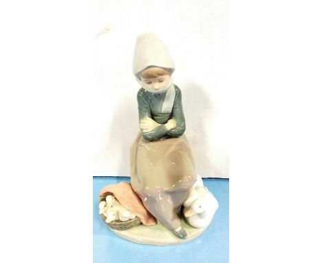 Large LLadro Figure of Girl & Geese