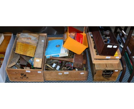 Various Woodworking Tools a mixed let including brace and drill bits, mallet, planes and other (qty)