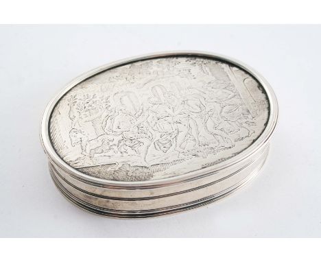 AN OVAL SNUFF BOX with reeded borders & a gilt interior, the cover engraved with classical figures dancing in a garden settin