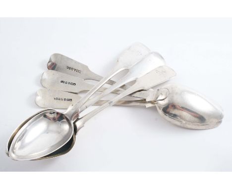 A SET OF SIX SCOTTISH PROVINCIAL FIDDLE PATTERN TABLE SPOONS initialled "M", by William Whitecross of Aberdeen (W.W,A,B,D,N) 