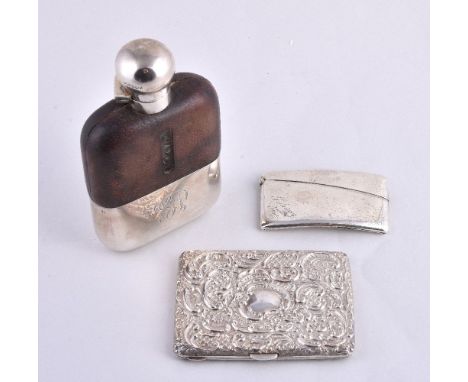 A silver mounted glass spirit flask by James Dixon & Sons Ltd, Sheffield 1941, rounded rectangular with a bayonet fixing roun