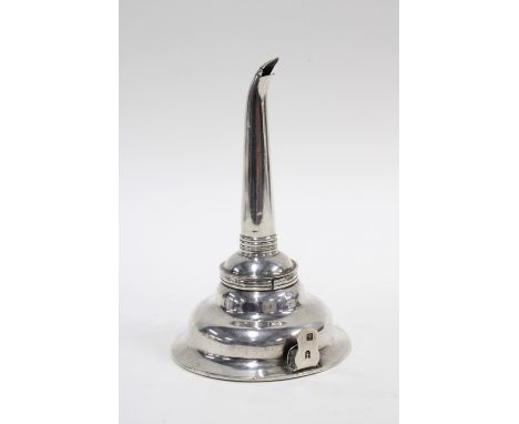 Scottish provincial silver wine funnel of typical design with threaded border, marked with an E , hand and dagger, for James 
