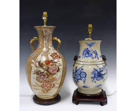 Chinese craquelure vase, converted to a table lamp with blue and white painted figures, on wooden base, 46cm, together with a