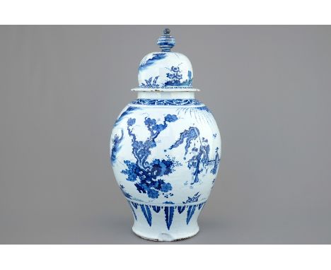 A massive blue and white Delftware chinoiserie jar and cover, Nevers, 17th C. -  H.: 57 cm Condition: The cover reglued, mino