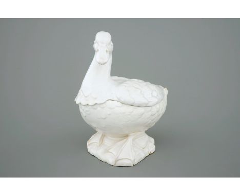 A white Delftware duck-shaped tureen and cover, Brussels or France, 18th C. -  Dim.: 31,5 x 29,5 x   18 cm - Condition report