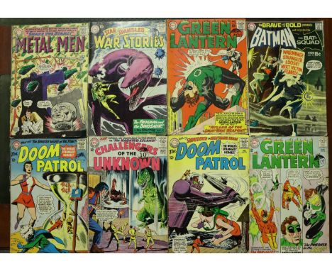 Eight mixed DC comics. P&amp;P Group 1 (£14+VAT for the first lot and £1+VAT for subsequent lots) 