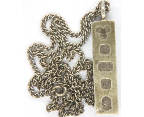 Hallmarked silver ingot necklace, chain L: 64 cm, ingot L: 40 mm, combined 29g. P&amp;P Group 1 (£14+VAT for the first lot an