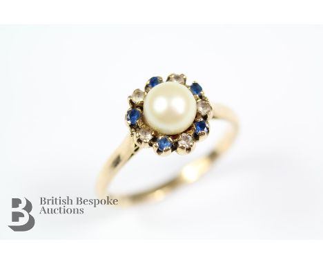 Vintage 9ct gold sapphire and pearl ring, set with a central pearl approx 6mm, size O, approx 3.3 gms.&nbsp;