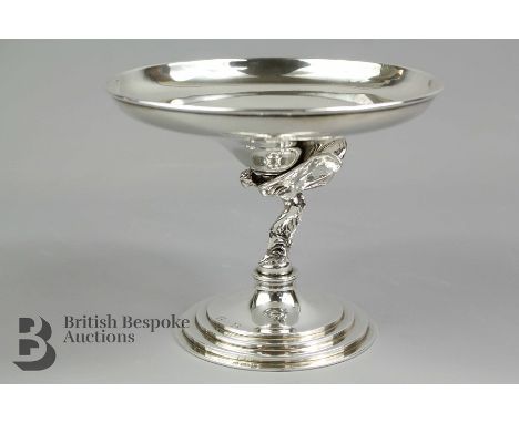 Rare Rolls Royce silver sweetmeat dish, the column modelled as the Rolls Royce mascot 'Spirit of Ecstacy' London hallmark, mm