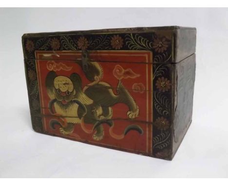 Eastern hardwood small trunk with lift up lid with painted faux dog front, floral border, 47cms wide x 30cms deep x 32cms hig