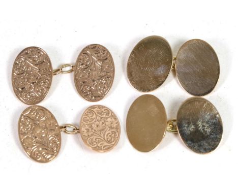 A pair of 9 carat rose gold foliate chased double oval cufflinks and a pair of 9 carat gold plain double oval cufflinks, chai