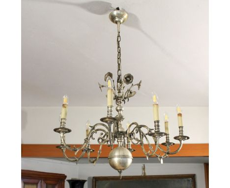 Eight-lights chandelier in silver metal Italy, 20th centuryturned body decorated with floral motifs, arms shaped with vegetal