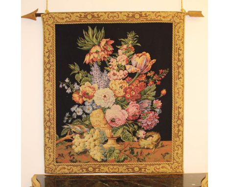 Grass juice tapestry Italy, 20th centurypolychrome fabric depicting a vase of flowers150x127 cm.