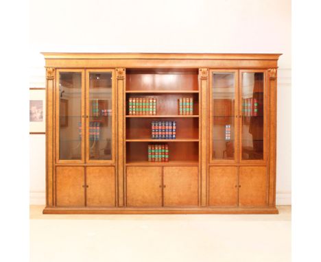 Briarwood bookcase Italy, 20th centuryfront with various shelves and doors, four of which in glass, body decorated with wood 