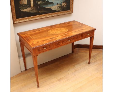 Louis XVI bureau desk Italy, 20th centurybody inlaid with vegetal motifs, rectangular top centered by a scene with characters