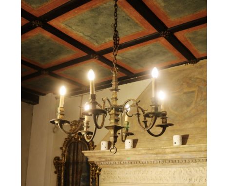 Six lights bronze chandelier Italy, 19th - 20th centuryarms shaped with scroll motifs64x80 cm.