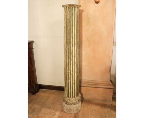 Lacquered wood fluted column Italy, 18th-19th centuryresting on a stone baseh.151 cm.