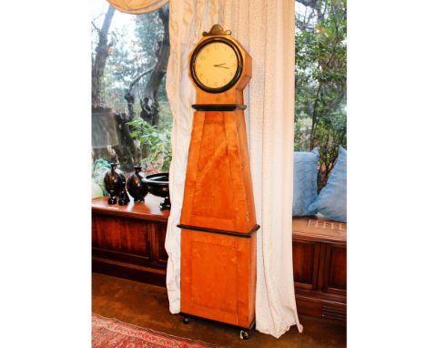 Birch tower clock Northern Europe, 19th centuryArchitectural line structure with ebonized wood profiles, lacquered wood dial 